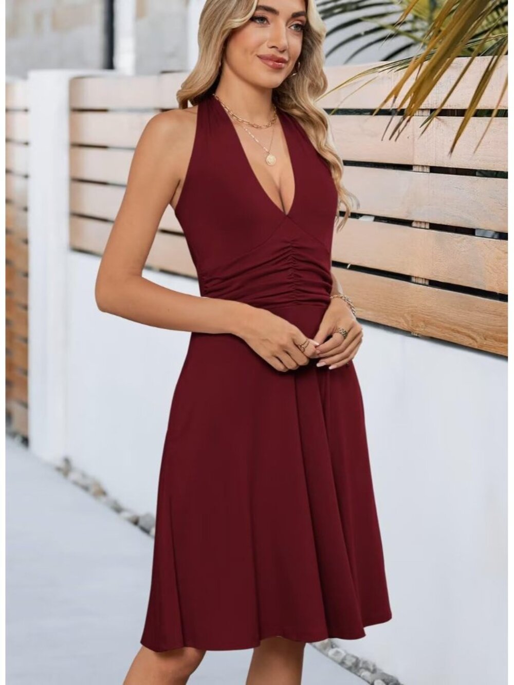 Women's Wine Red Sundress Summer Sleeveless Halter Neck Casual Beach Dress - Picture 4 of 6